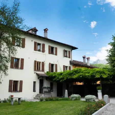Perale: La Tua Casa Alle Pendici Delle Dolomiti Apartmán